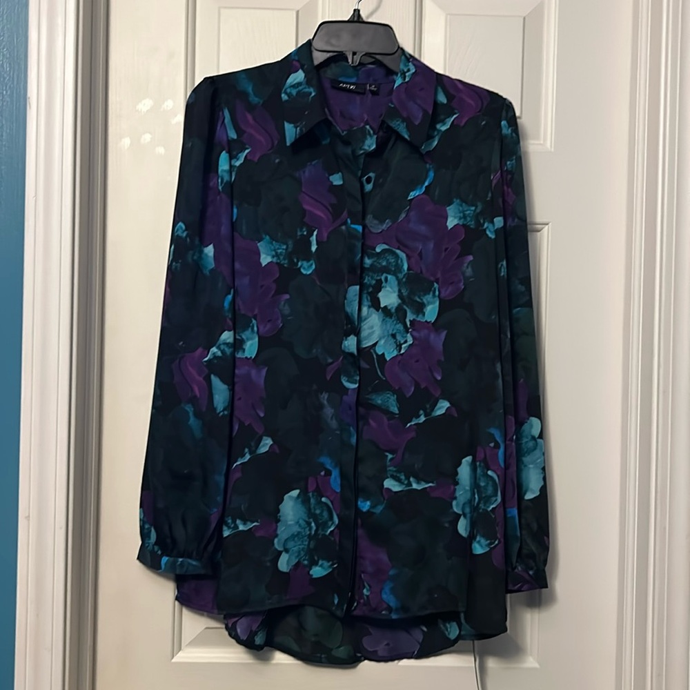 Gorgeous jewel town floral blouse